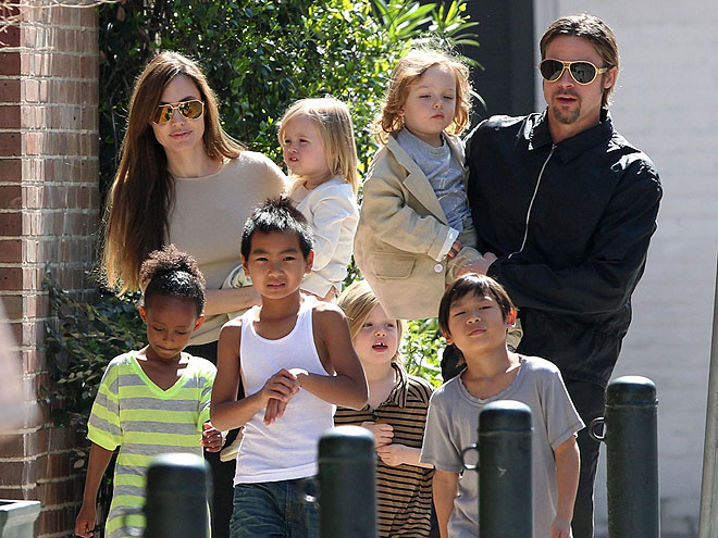 Angelina Jolie and Brad Pitt Family picture